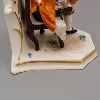 FIGURIN, porslin, Neapelliknande märke, 1900-talets första hälft.