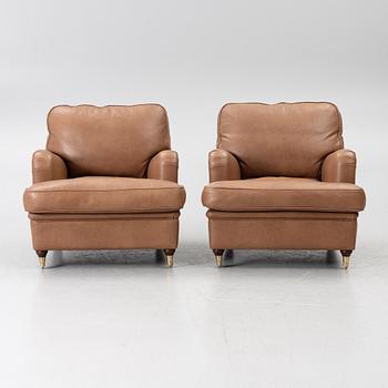Armchairs, a pair, Howard model, IPD, Italy.