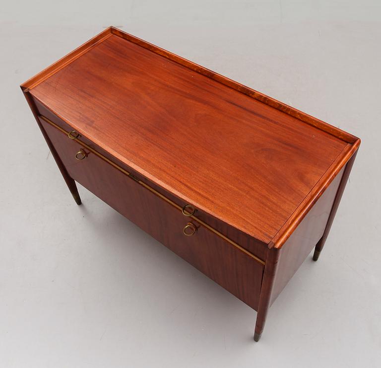 SIDEBOARD, 1900-talets andra hälft.