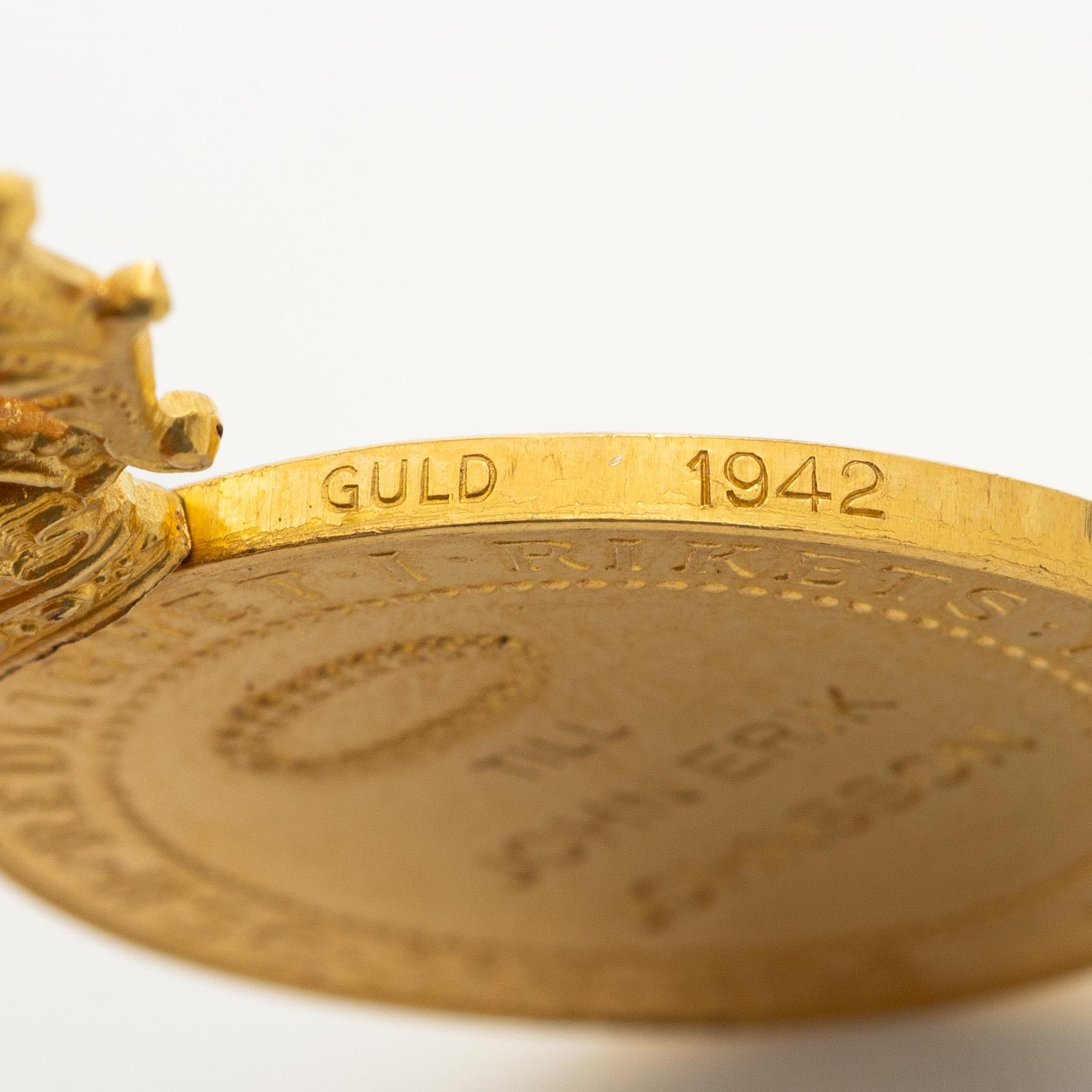 Medal, gold, Gustav V, Sweden, 'For valour and integrity in the service of the realm'.