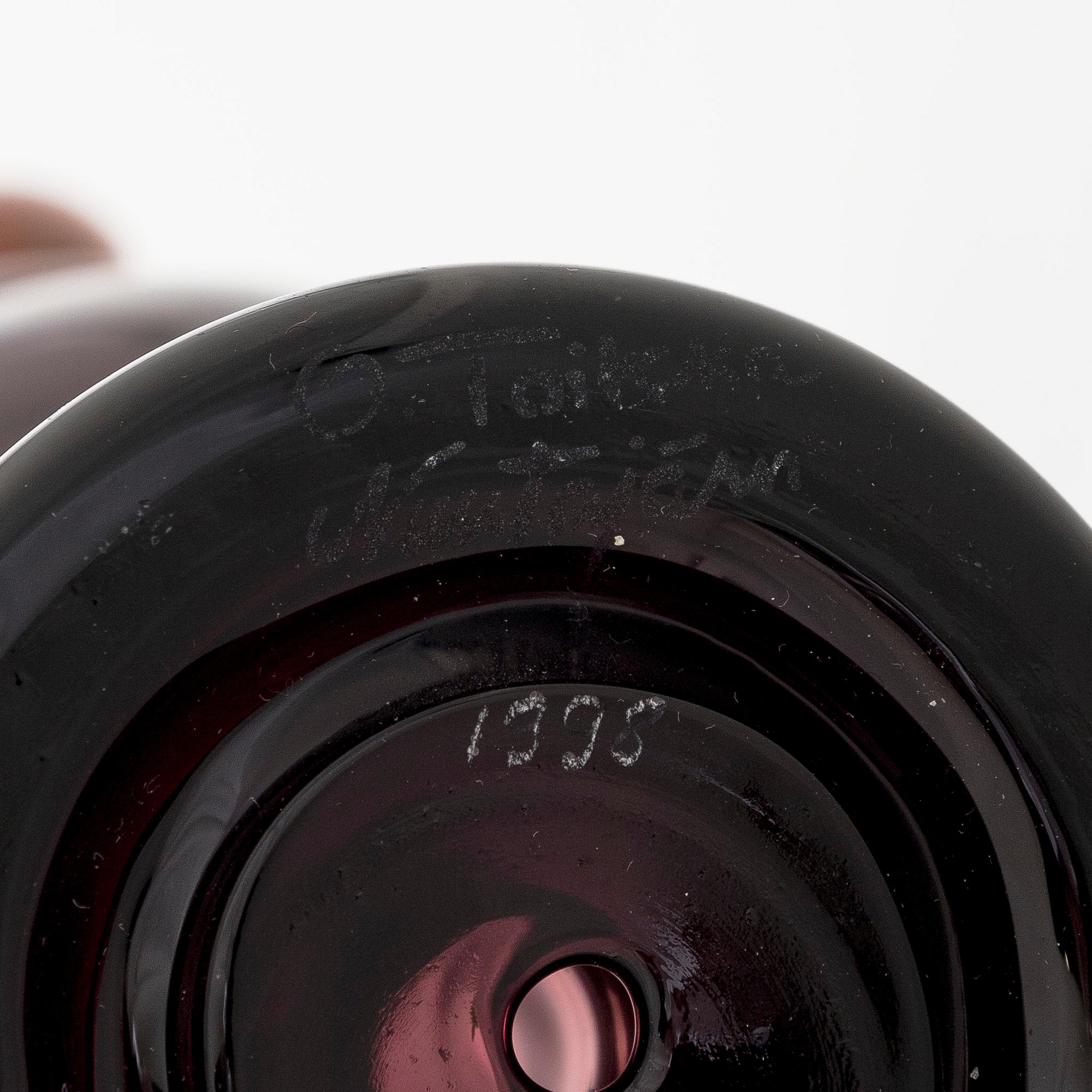 Oiva Toikka, lasilintu, signeerattu O. Toikka Nuutajärvi 1998.