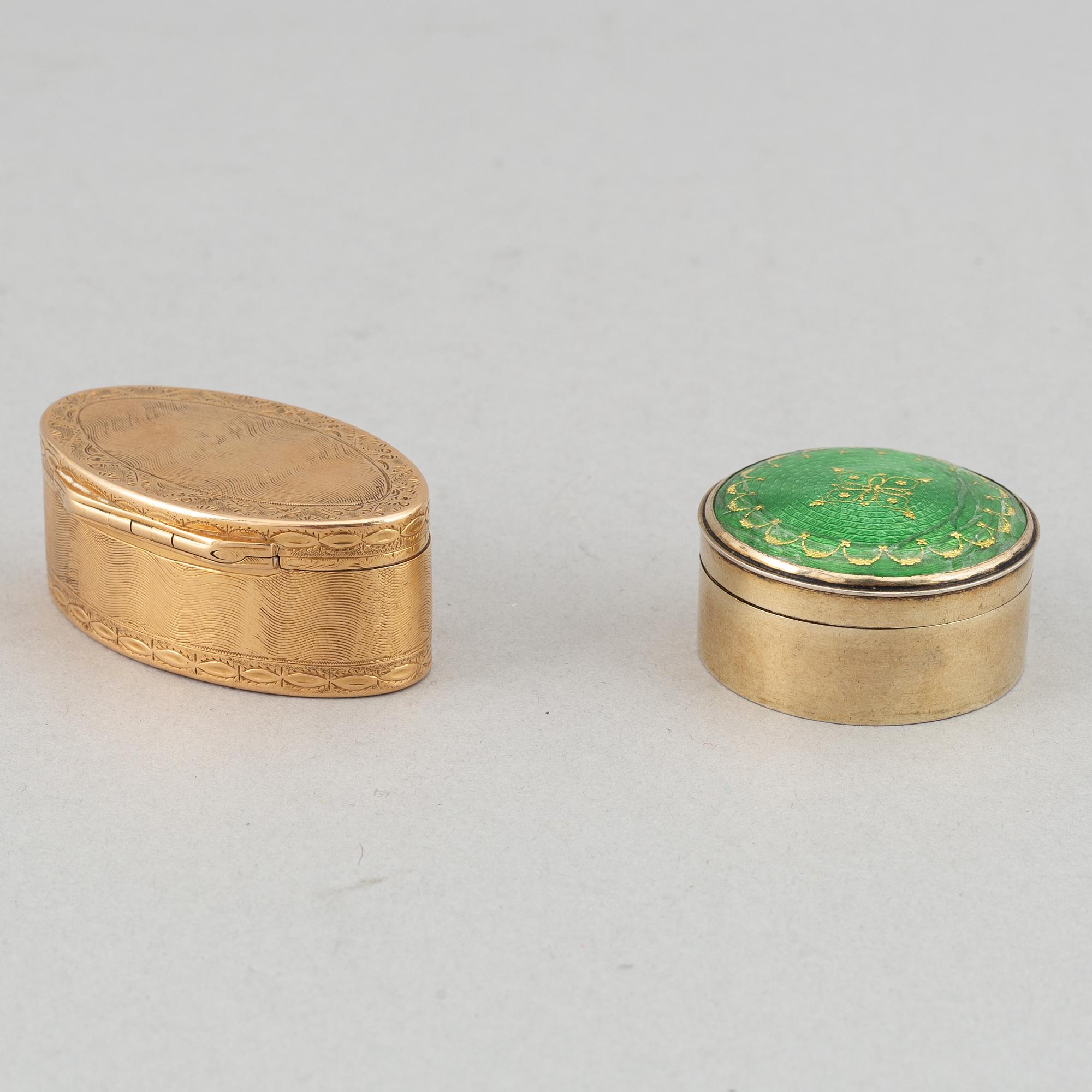 Dosa, guld, samt dosor, 4 st, silver. 1800-1900-tal.