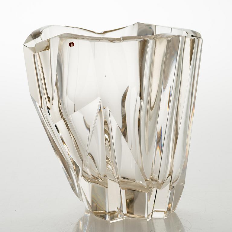 TAPIO WIRKKALA, an 'Iceberg' vase signed Tapio Wirkkala 3825. Design year 1950.