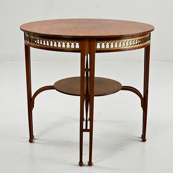 SALONGSBORD, 1900-talets första kvartal.