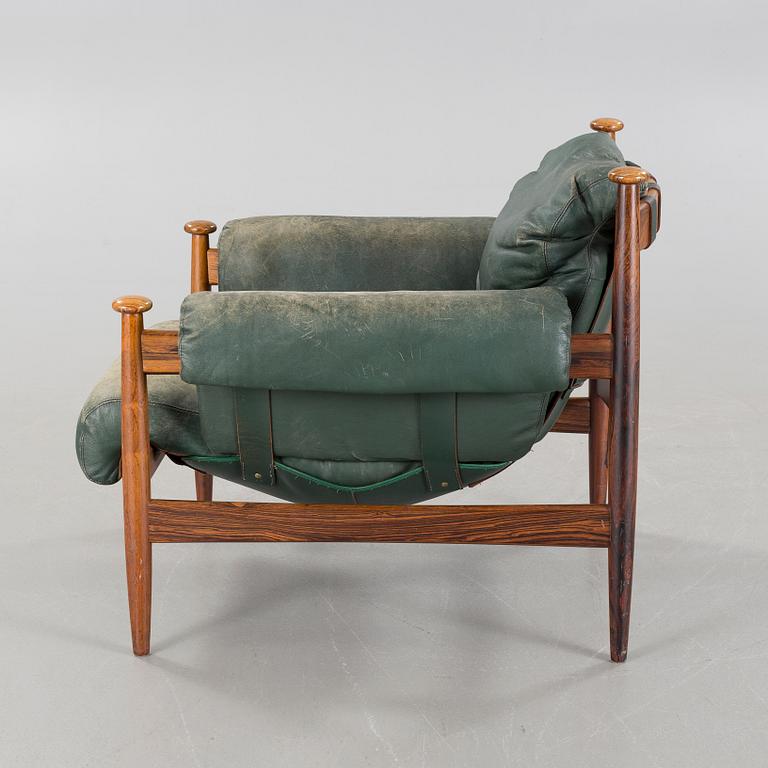 ERIC MERTHEN, fåtölj, "Amiral", Industri IRE, Skillingaryd, 1960-tal. CITES-intyg.