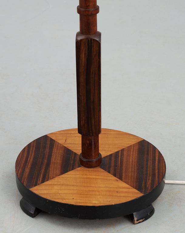 GOLVLAMPA, 1930/40-tal.