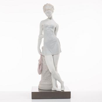 Lladró, figurines, 2 pcs, José Puché, "Dreams of Ballerina" and José Luís Alvarez, "Mysterious Ballerina", Spain.