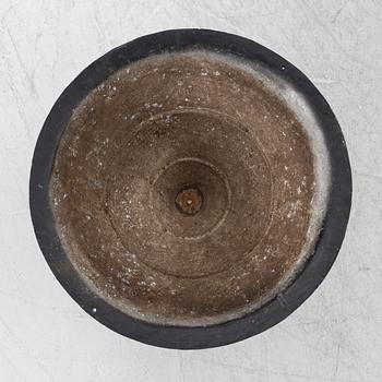 Rolf Bolin, garden urn 'Sporturnan' by Näfveqvarn, Sweden post 1925.