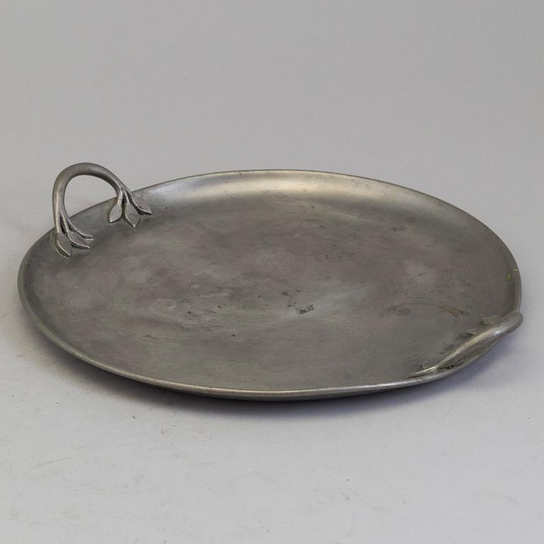 A pewter tray, Firma Svenskt Tenn, Stockholm 1932.