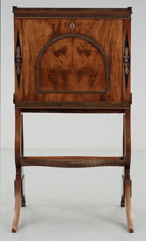 A Danish Empire early 19th Century dressing table.