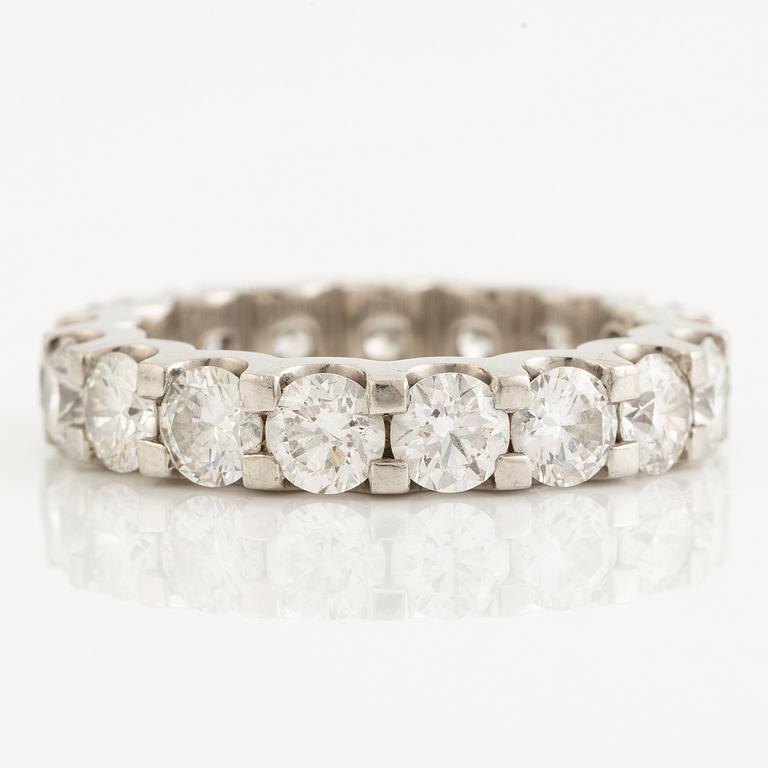 Ring platina helallians med briljantslipade diamanter, Stephen Foster,