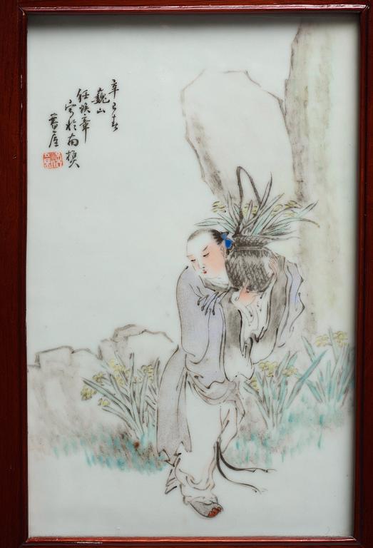 A Chinese folding screen with 48 porcelain tiles, late Qing dynasty, signed Ren Huanzhang, and dated 1881.