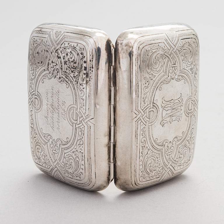 A 19th-century silver box and cigarette case, Gabriel Wahlbäck, Helsinki 1835 and Frans Viktor Lindroos, Kuopio 1892.