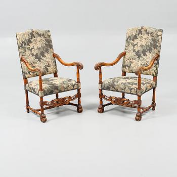 KARMSTOLAR, ett par, barockstil, omkring 1900-talets mitt.