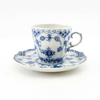 Servisdelar 19 dlr "Musselmalet" hel och havblonde Royal Copenhagen Danmark 1974-1999 porslin.