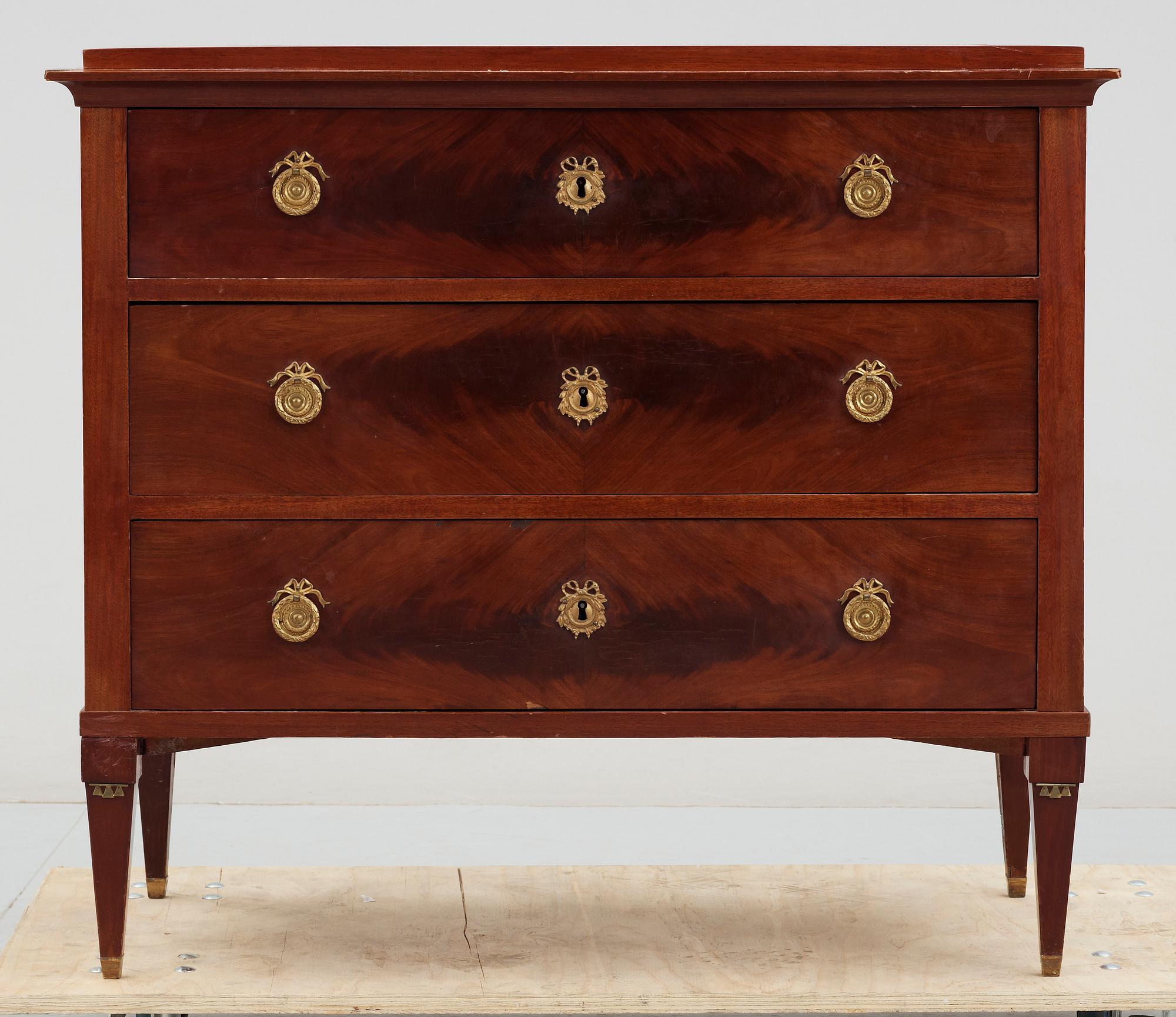 BYRÅ, empire, 1800-talets första hälft.