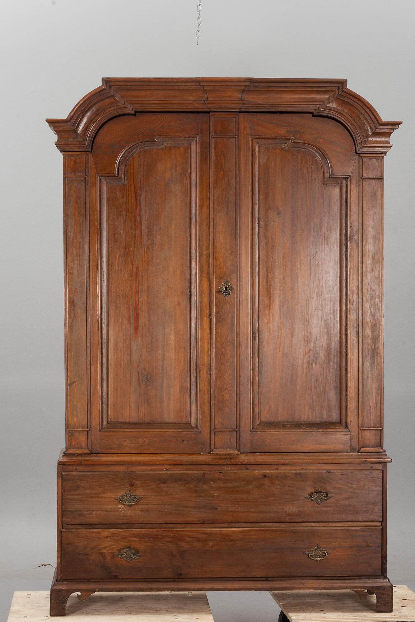 SALSKÅP, 1700-1800-tal.