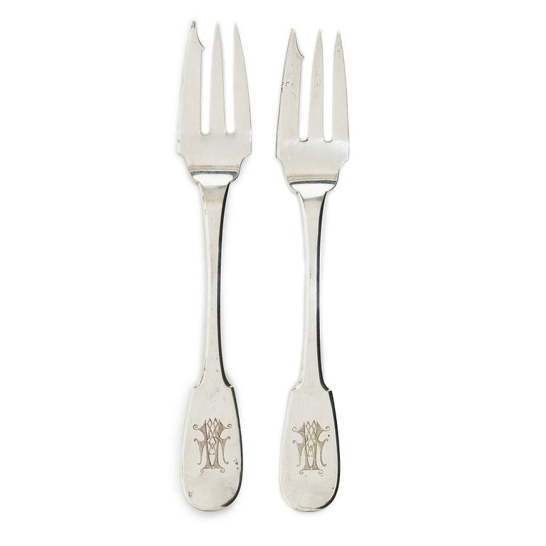 A set of twelve Finnish silver fish forks, mark of Gustav Roland Mellin, Helsinki, 1901.