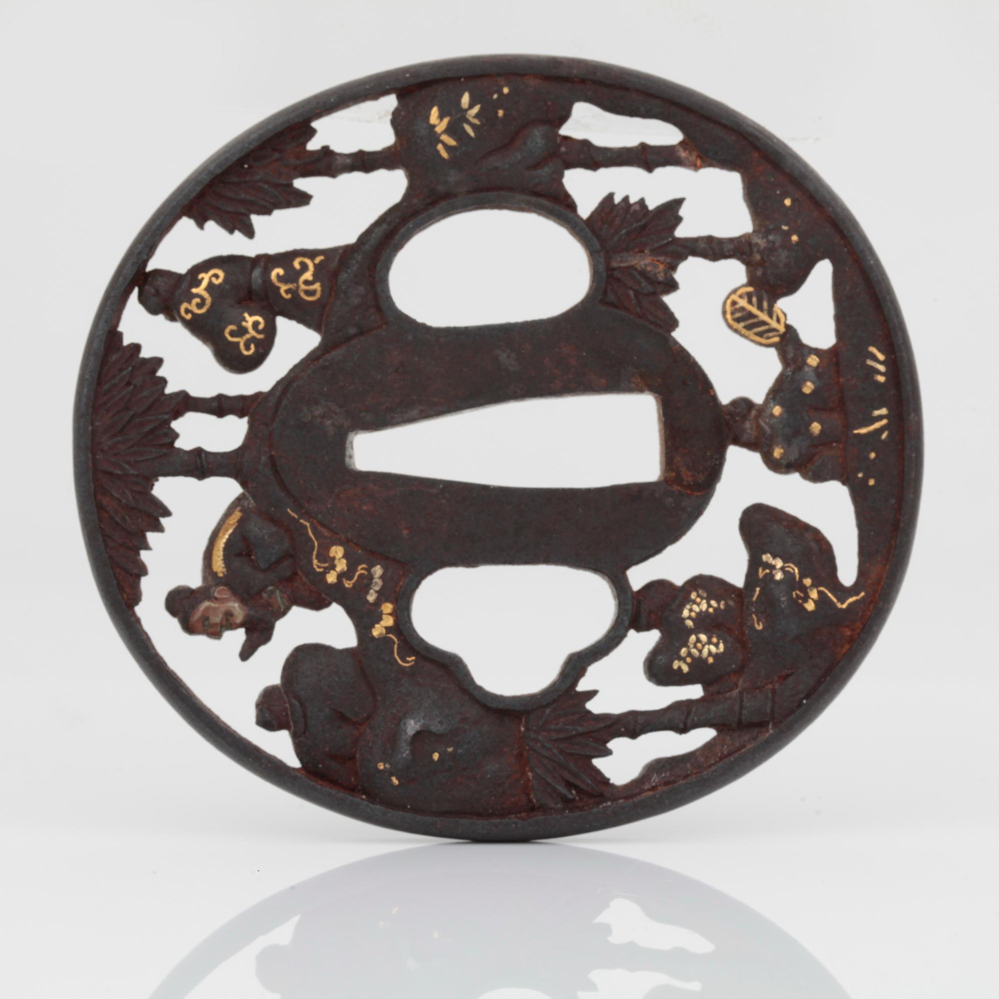 TSUBA, mässing, Japan, Meiji (1868-1912). Signerad.