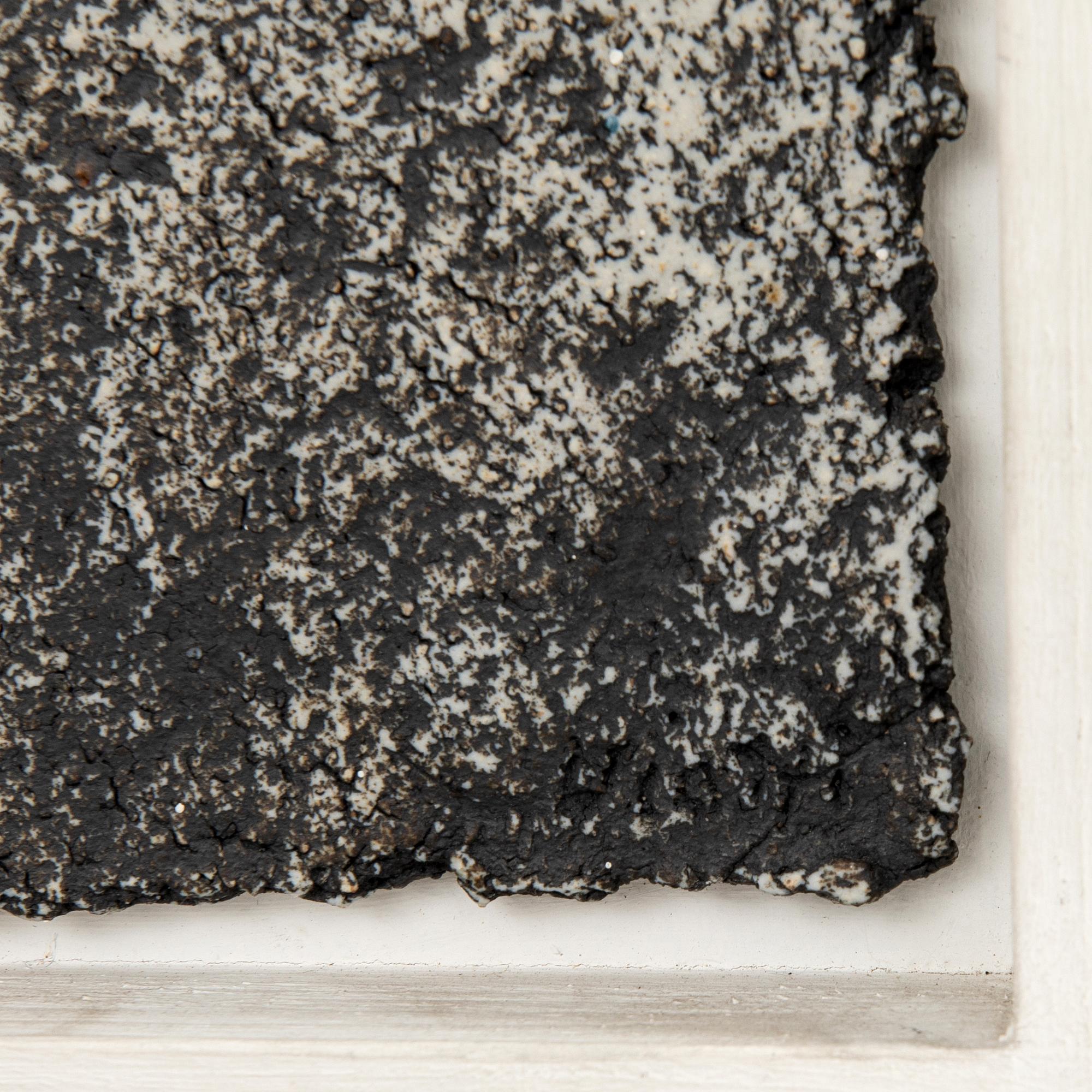 Ulla Viotti, väggrelief.