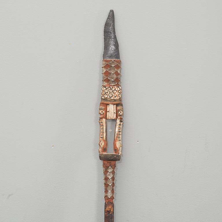 SPEAR WITH OBSIDIAN HEAD.