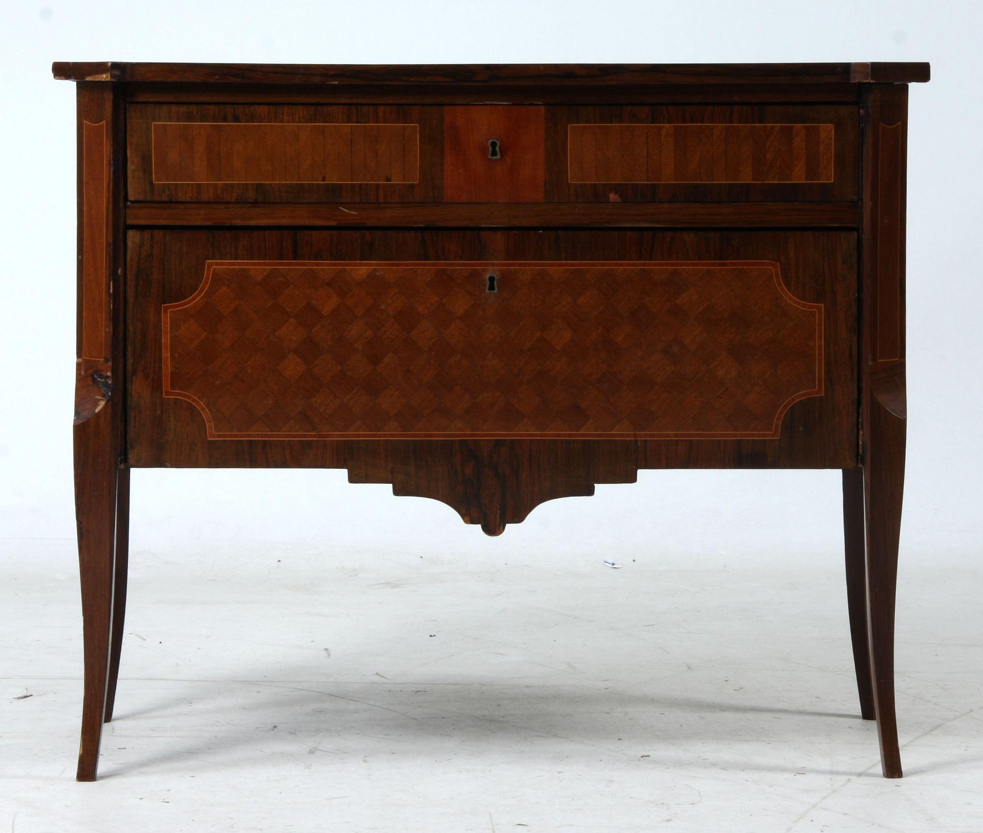BYRÅ, Louis XVI-stil, 1800/1900-tal.
