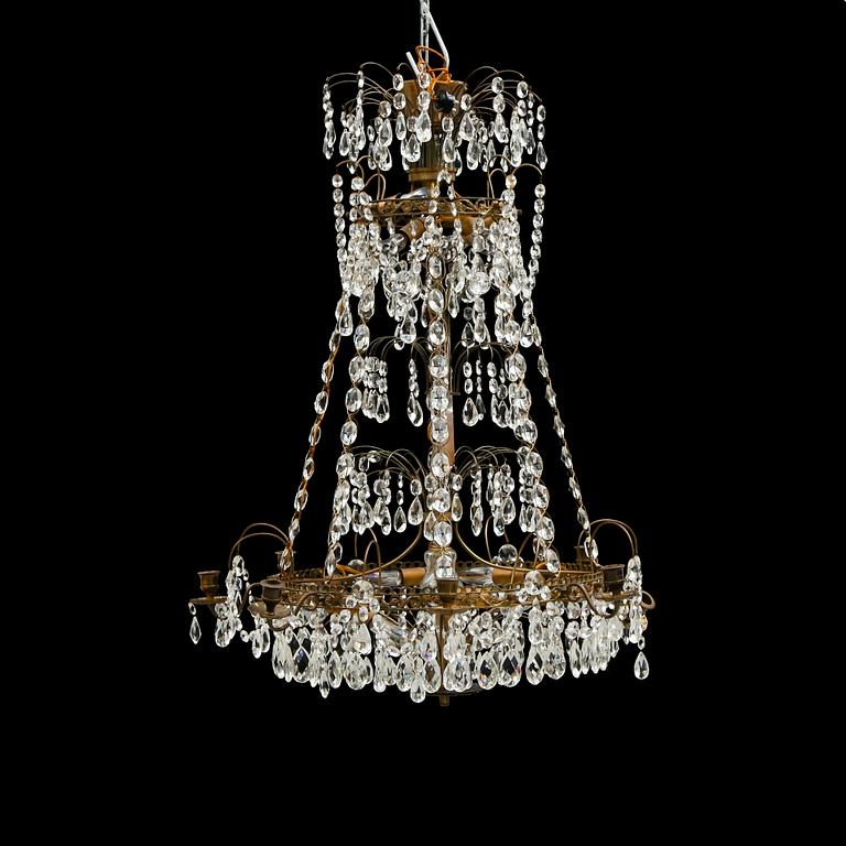 LJUSKRONA, gustaviansk stil, 1900-talets första hälft. Höjd ca 95 cm.