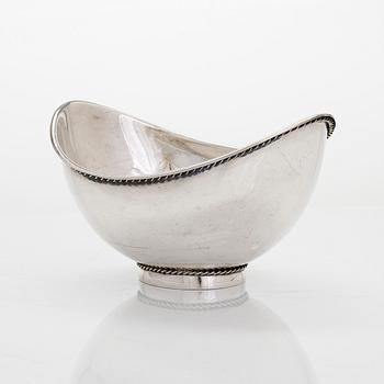 Väinö Hamara, a 1950s silver bowl, Helsinki 1958.