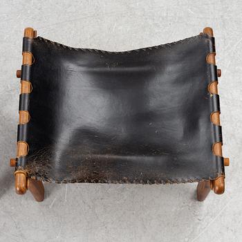 Angel Pazmino, fåtöljer, ett par med fotpallar, INCO, El Salvador, 1960-tal.