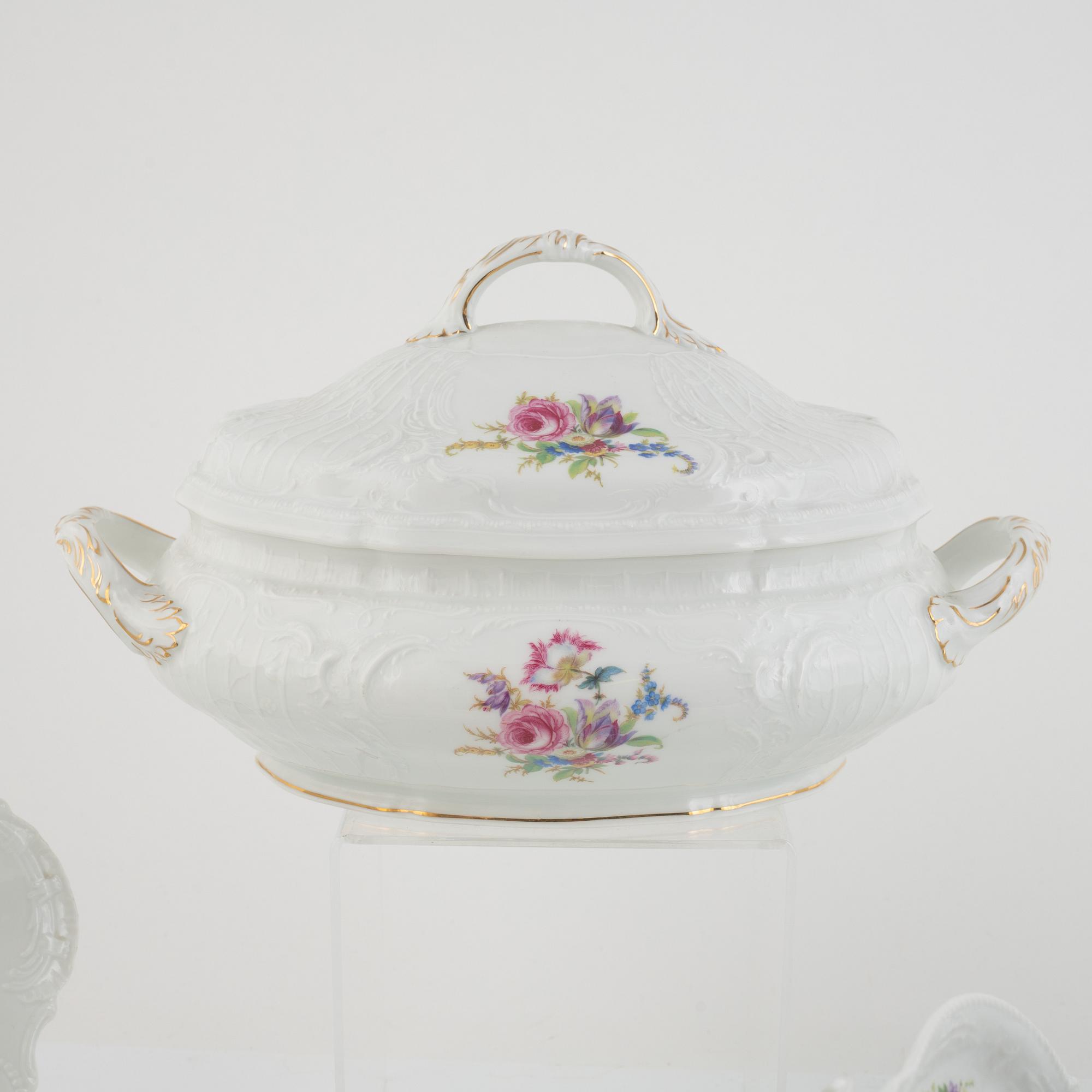 A Rosenthal 'Sanssouci' Dinner Service, (77 pieces).