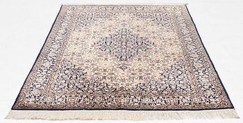 Matta, Ghom part silk, ca 165 x 107 cm.