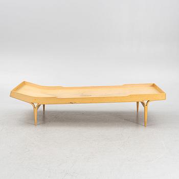 Bruno Mathsson, a model 'T 303 Berlin 60' daybed, Firma Karl Mathsson, Värnamo, dated 1968.