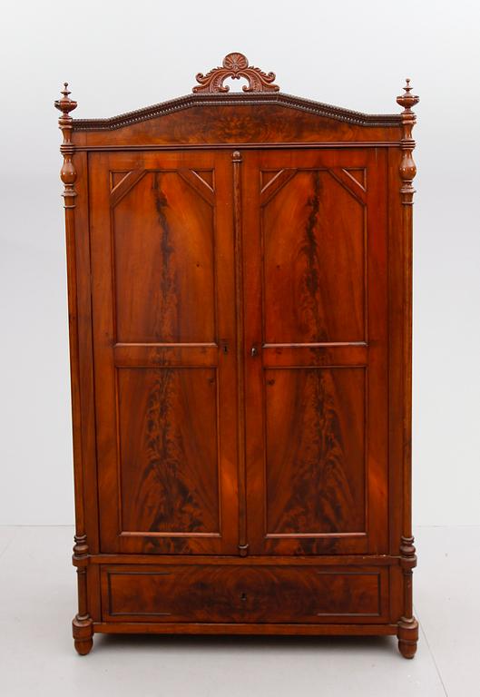 KLÄDSKÅP, Biedermeier, Tyskland, 1800-talets mitt.