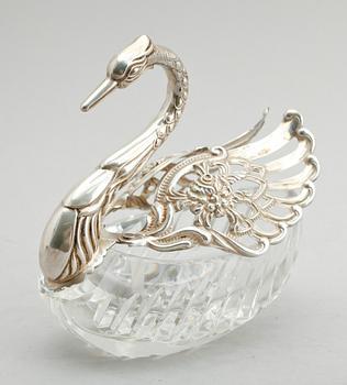 SALTKAR, silver och glas, svenska importstämplar, 1900-talets mitt.