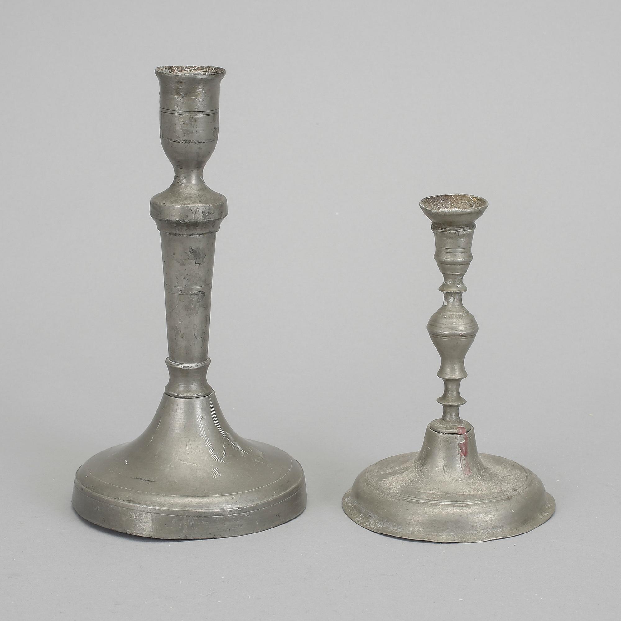 LJUSSTAKAR, 2 st, tenn, 1700/1800-tal.