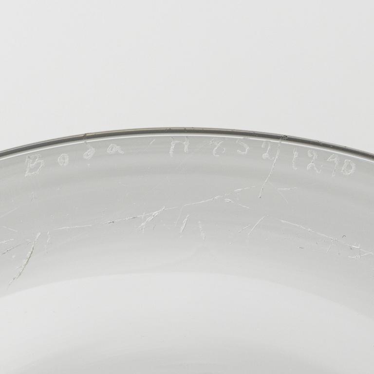 Erik Höglund, an engraved footed glass bowl, Boda, Sweden 1950/60s.