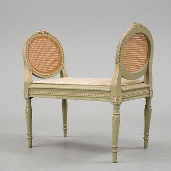 SALONGSGRUPP, 7 delar, gustaviansk stil, 1900-talets början.