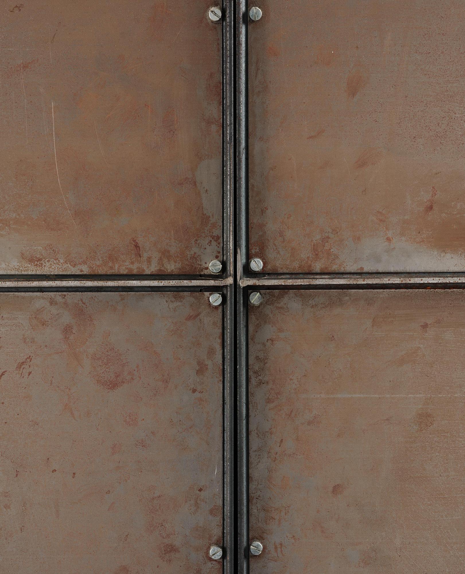 Jonas Bohlin, skåp, "Slottsbacken", ed. 193/200, Källemo, Värnamo, efter 1987.