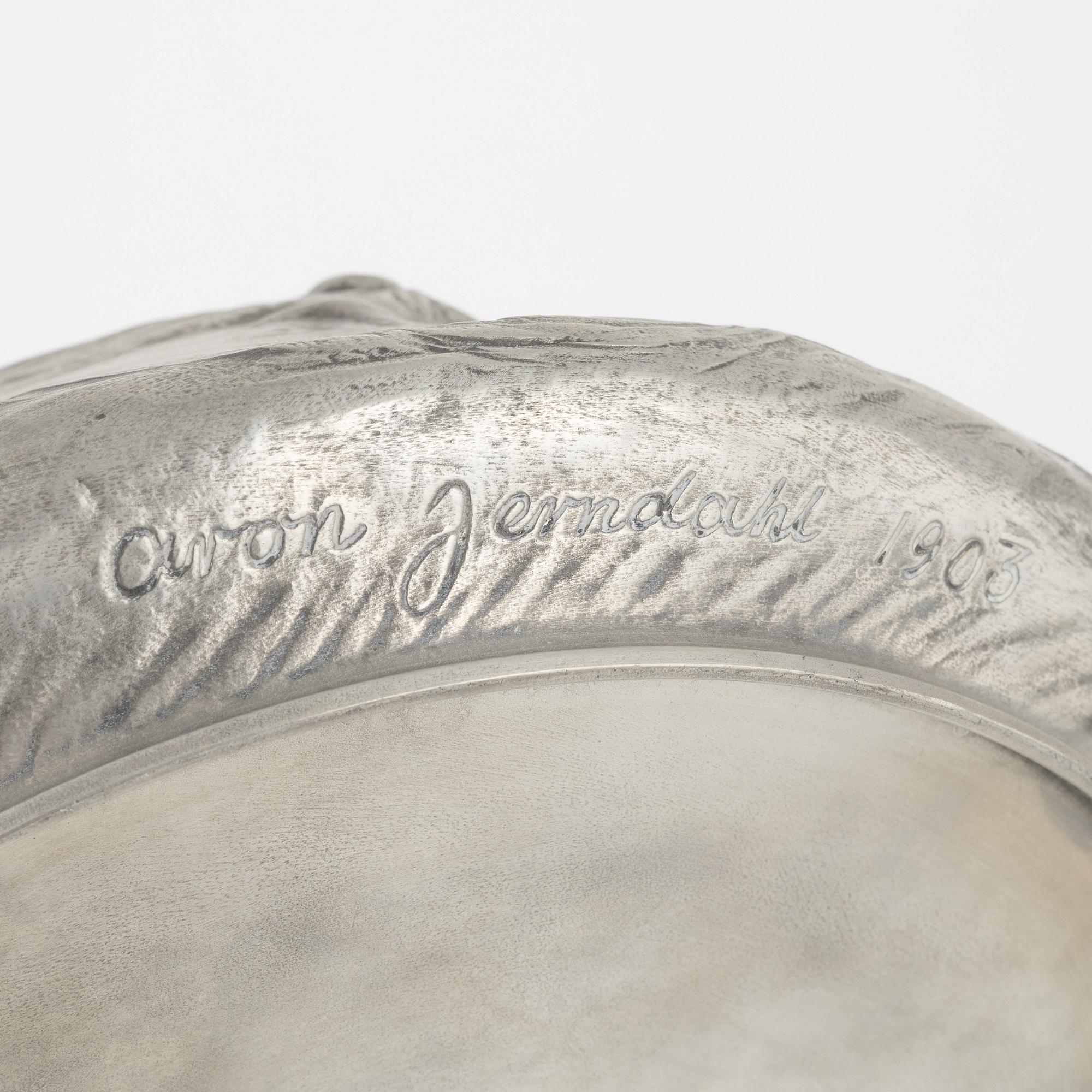 A pewter tureen by Aron Jerndahl, designed 1903, produced 1938.