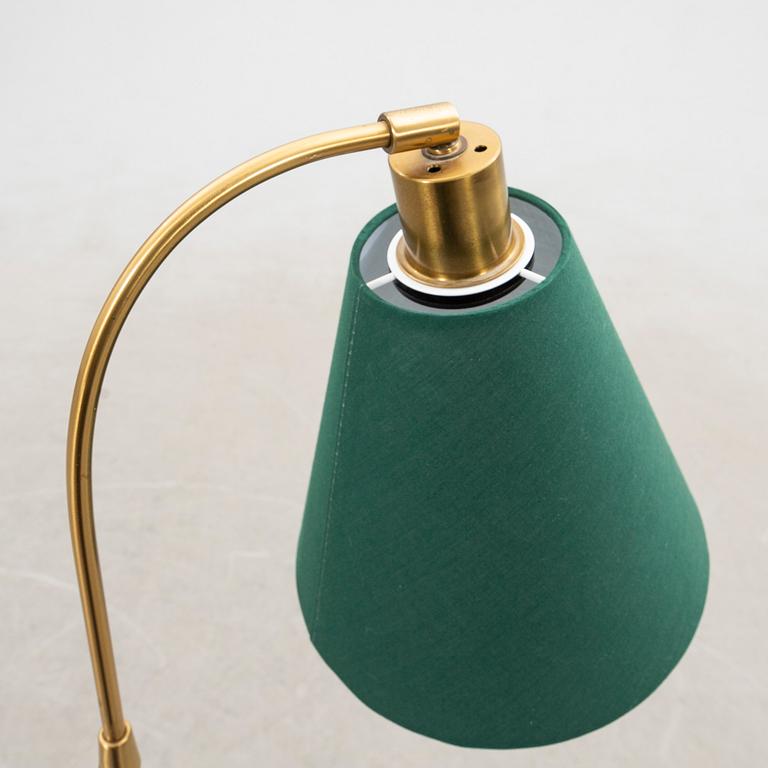 Einar Bäckströms Metallvarufabrik, Floor lamp, model "5737", mid-20th century.