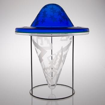 A glass sculpture "Under the Sky" signed Taru Syrjänen 1989 1/1 Iittala.