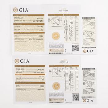 Earrings 18K white gold set with brilliant-cut diamonds accompanied by GIA dossier.