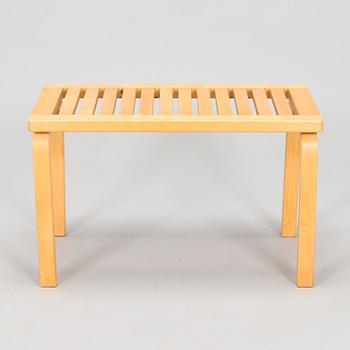 Alvar Aalto, A late 20th century '153B' bench for Artek.