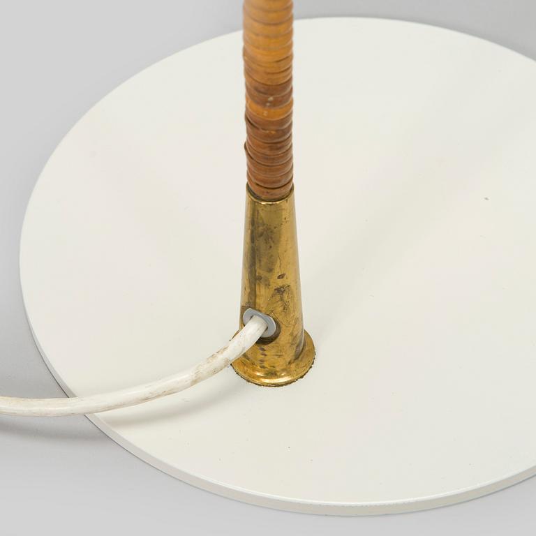 Paavo Tynell, a mid-20th century K10-10 floor lamp for Taito.