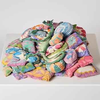 Nathalie Djurberg & Hans Berg, "Dragon on Pillows".