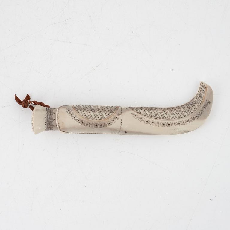 Per-Erik Nilsson, a reindeer hornknife, signed.