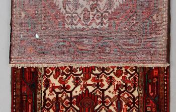 MATTA, Hamadan, ca 320 x 83 cm.