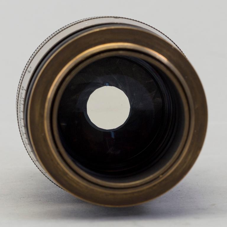 Hektor f=7,3 cm 1:1,9 lens no 122214, Ernst Leitz, Wetzlar.