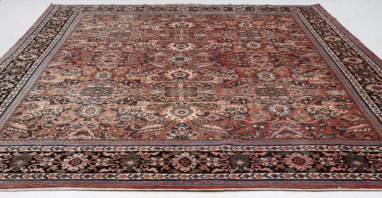 Matta, Mahal, ca 420 x 330cm.