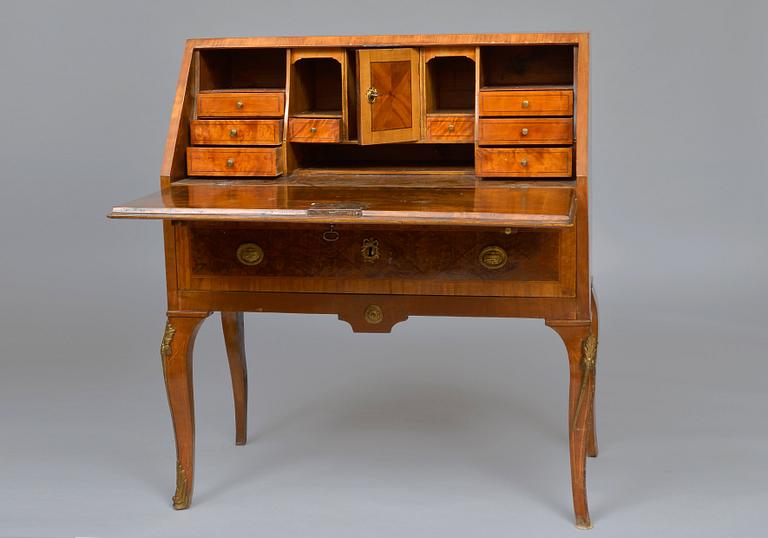 A SECRETAIRE CHEST, 18th century Sweden.